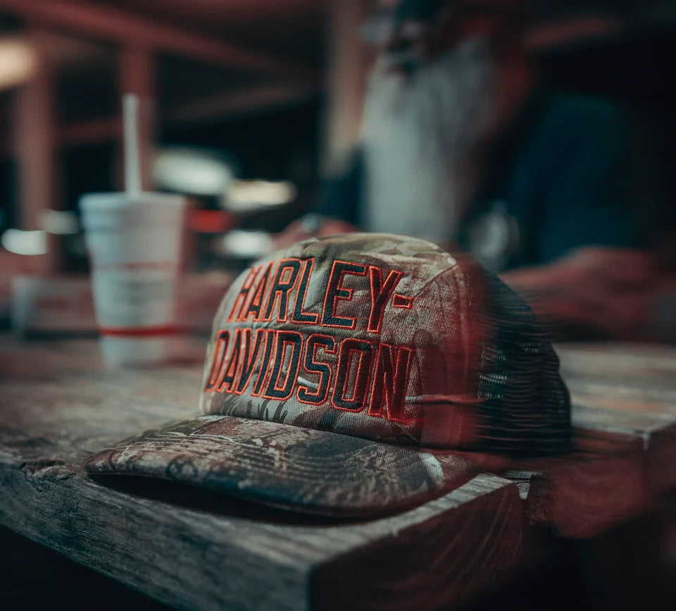 HARLEY-DAVIDSON® REALTREE APG TRUCKER CAP