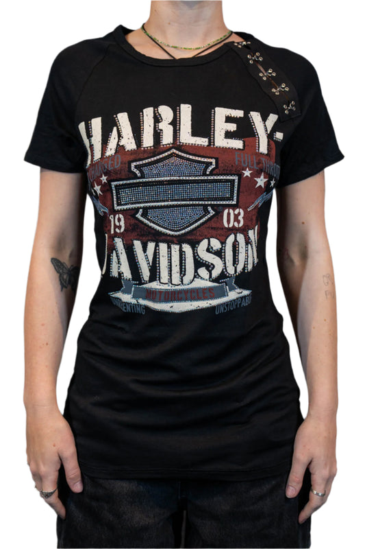 HARLEY-DAVIDSON® WOMENS CHARGED SHORT SLEEVE SCOOP NECK TOP