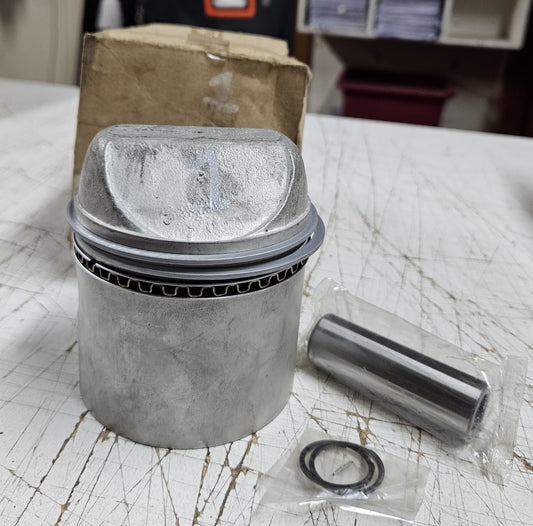 1958-1969 XLH IRONHEAD 900CC 0.04" O.S PISTON AND RING KIT - 1 ONLY